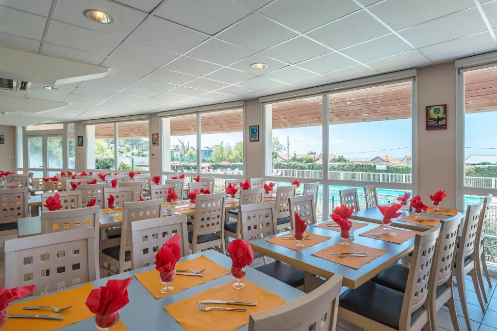 leader village 3.webp