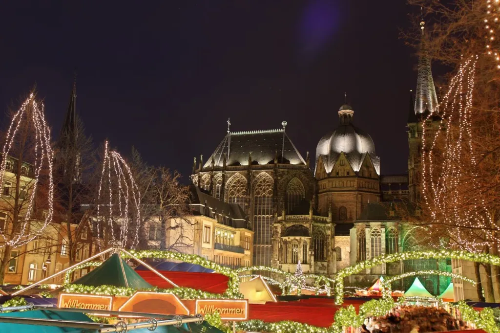 marche de noel d'aix la Chapelle  .webp