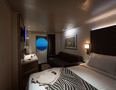 OR2_DELUXE_OCEAN_VIEW_Tile_fr_BE.webp