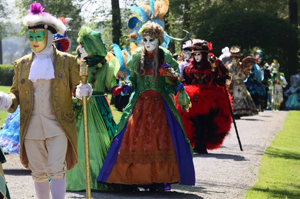 Les Costumés de Venise aux jardins d’Annevoie | Samedi 23 mai 2026